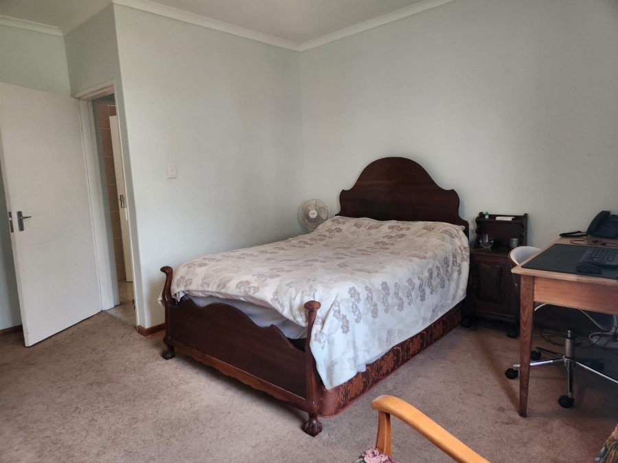 To Let 1 Bedroom Property for Rent in Flamingo Vlei Western Cape